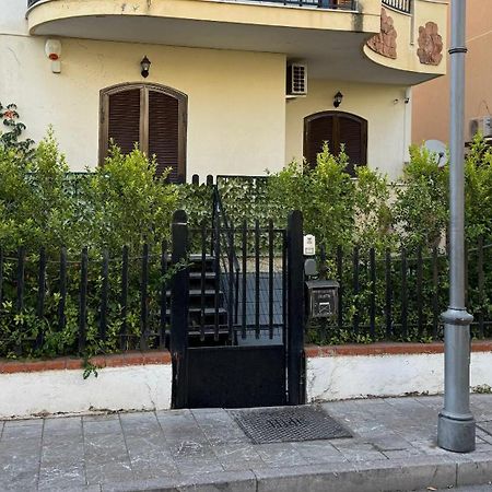 A&G Apartment Naxos-Taormina Джардини Наксос Екстериор снимка