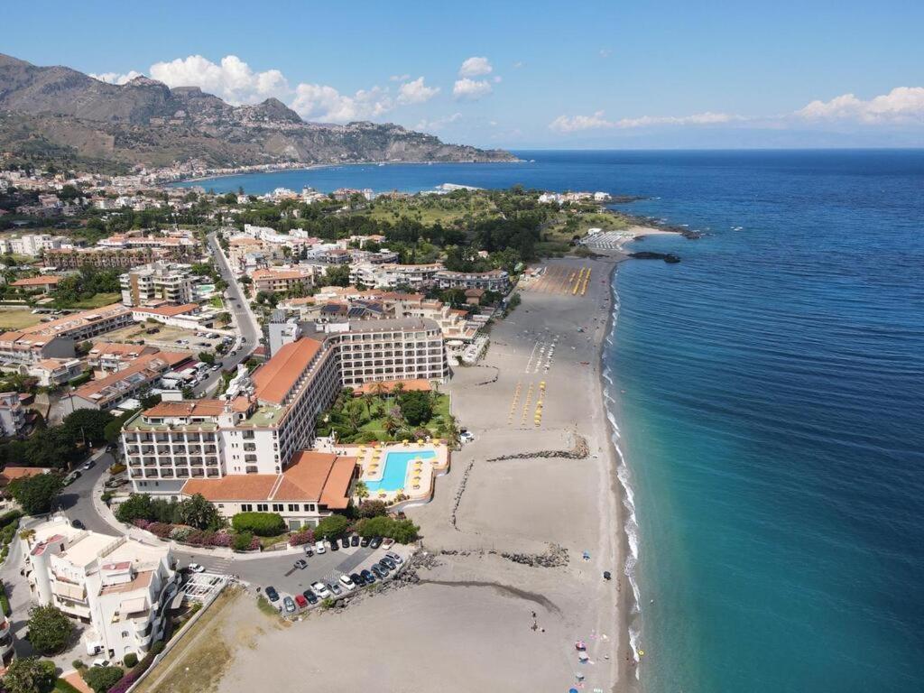 A&G Apartment Naxos-Taormina Джардини Наксос Екстериор снимка